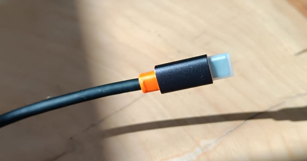 Wielofunkcyjny Adapter HUB Baseus Metal Gleam 6w1 – recenzja Przewód HUB baseus, końcówka